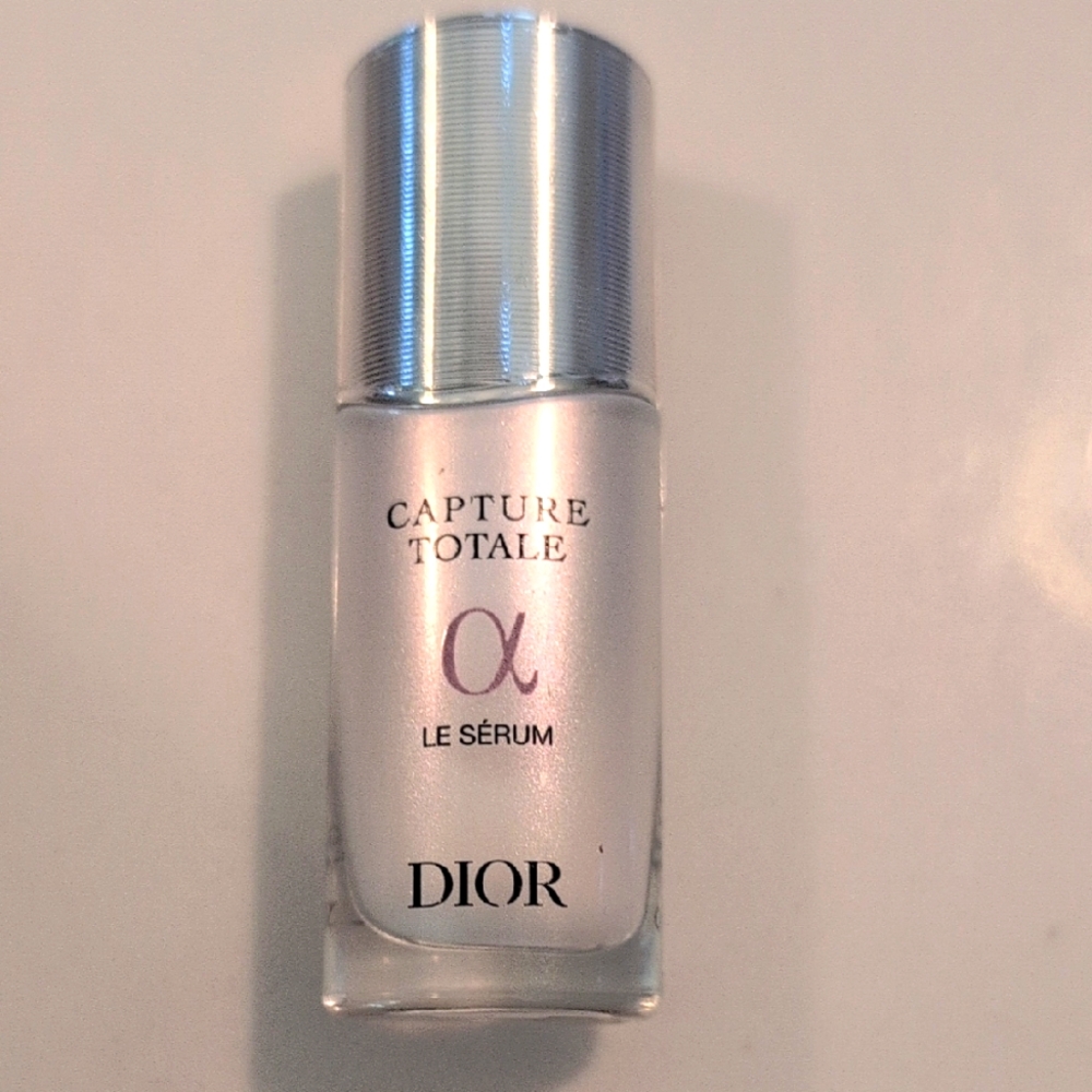 Dior Capture Totale Le Sérum - NWOB 10 ml
